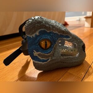 Jurassic World Chomp 'n Roar Mask Velociraptor "Blue"